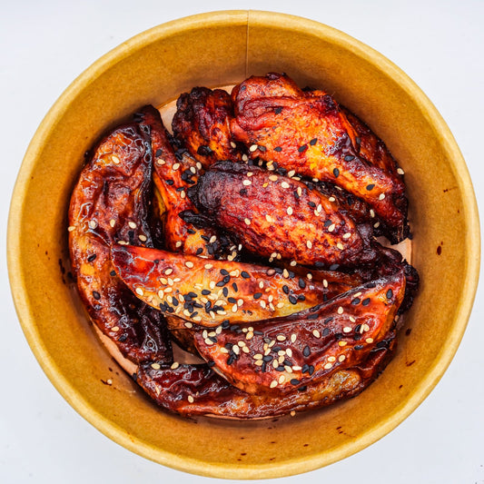 ALETES DE POLLASTRE AMB SALSA TERIYAKY